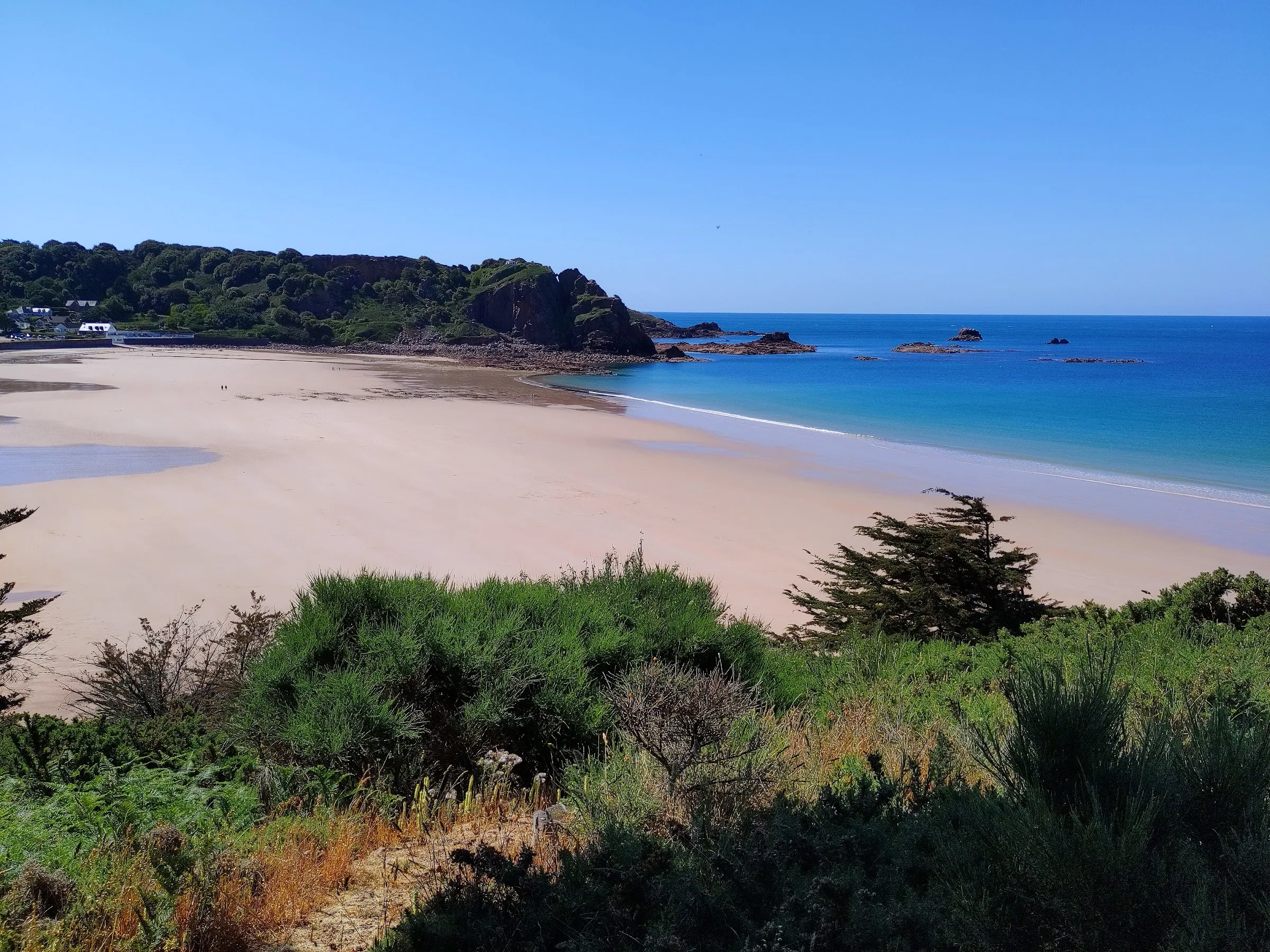 Ouaisné Bay & Common — Jersey