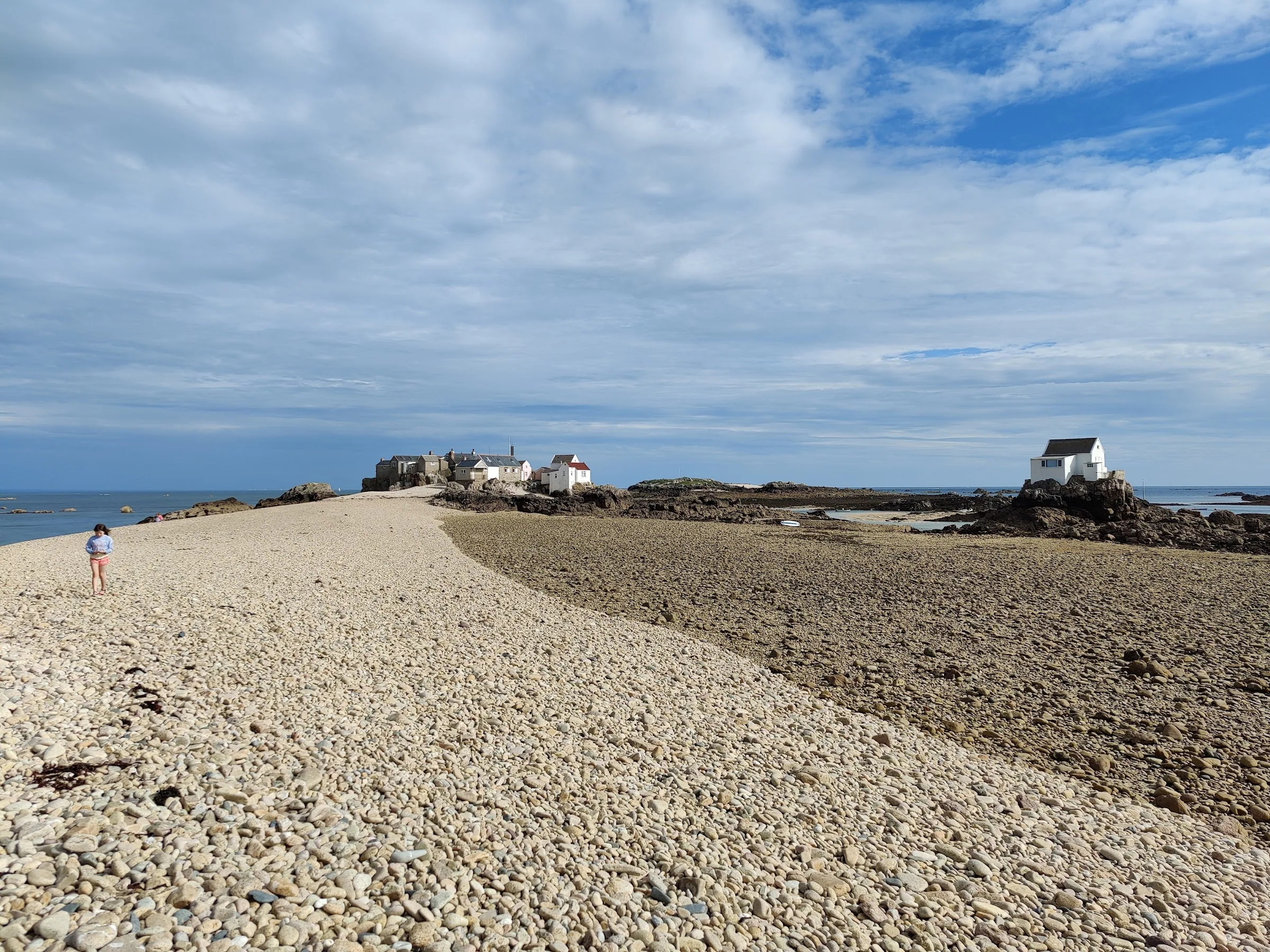 Les Écréhous boat or kayak picnic adventure — Jersey