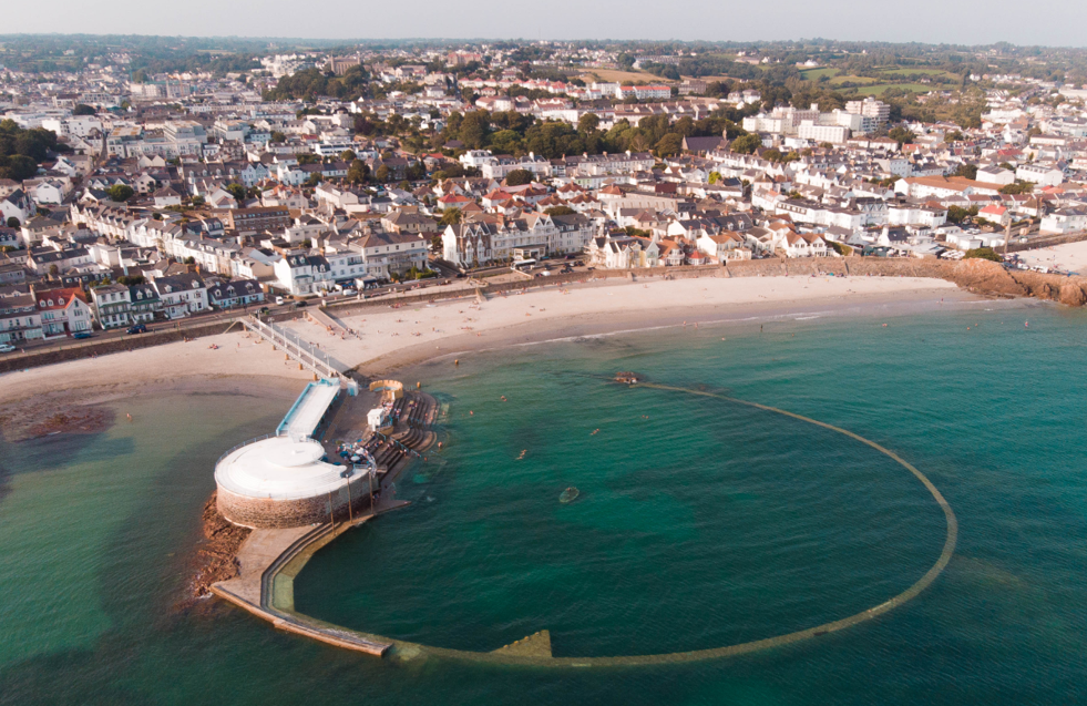 Havre des Pas Lido